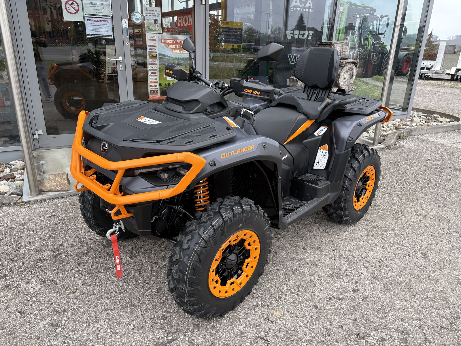 Can-am OUTLANDER MAX XT-P 1000R T 2