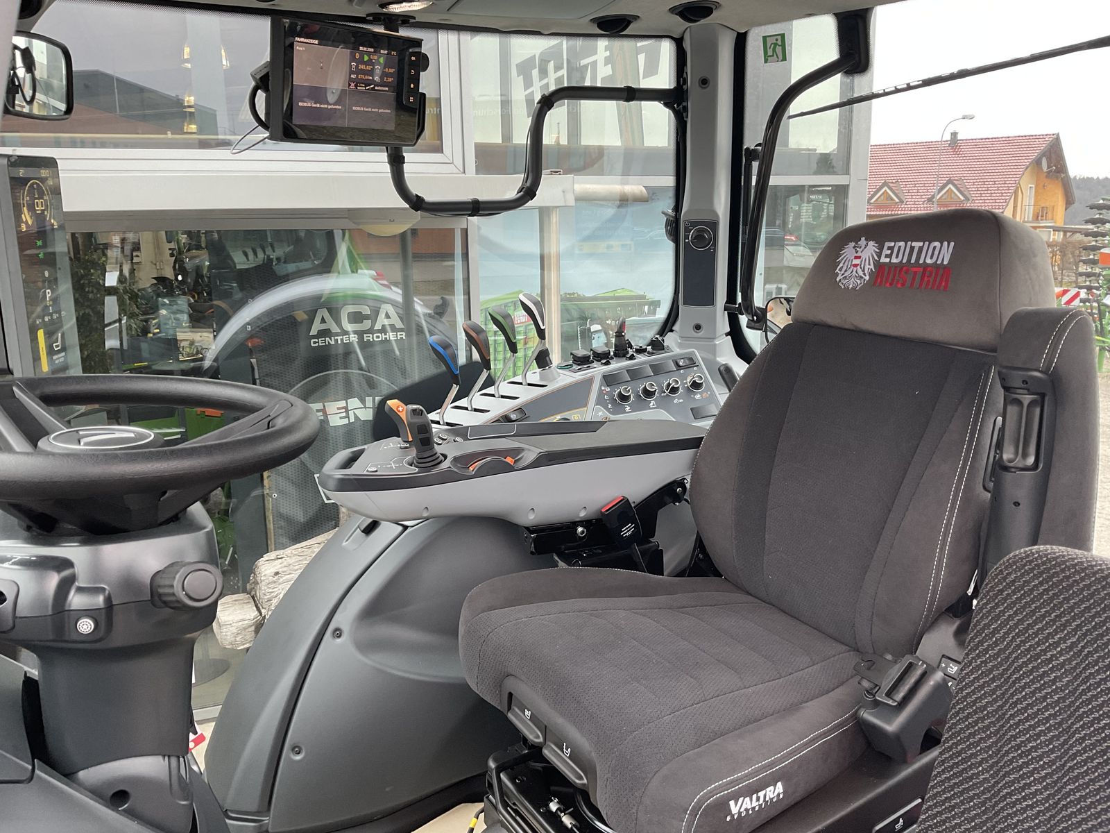 Valtra T235 Active 2