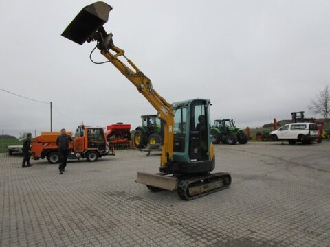 Yanmar VIO 25-4