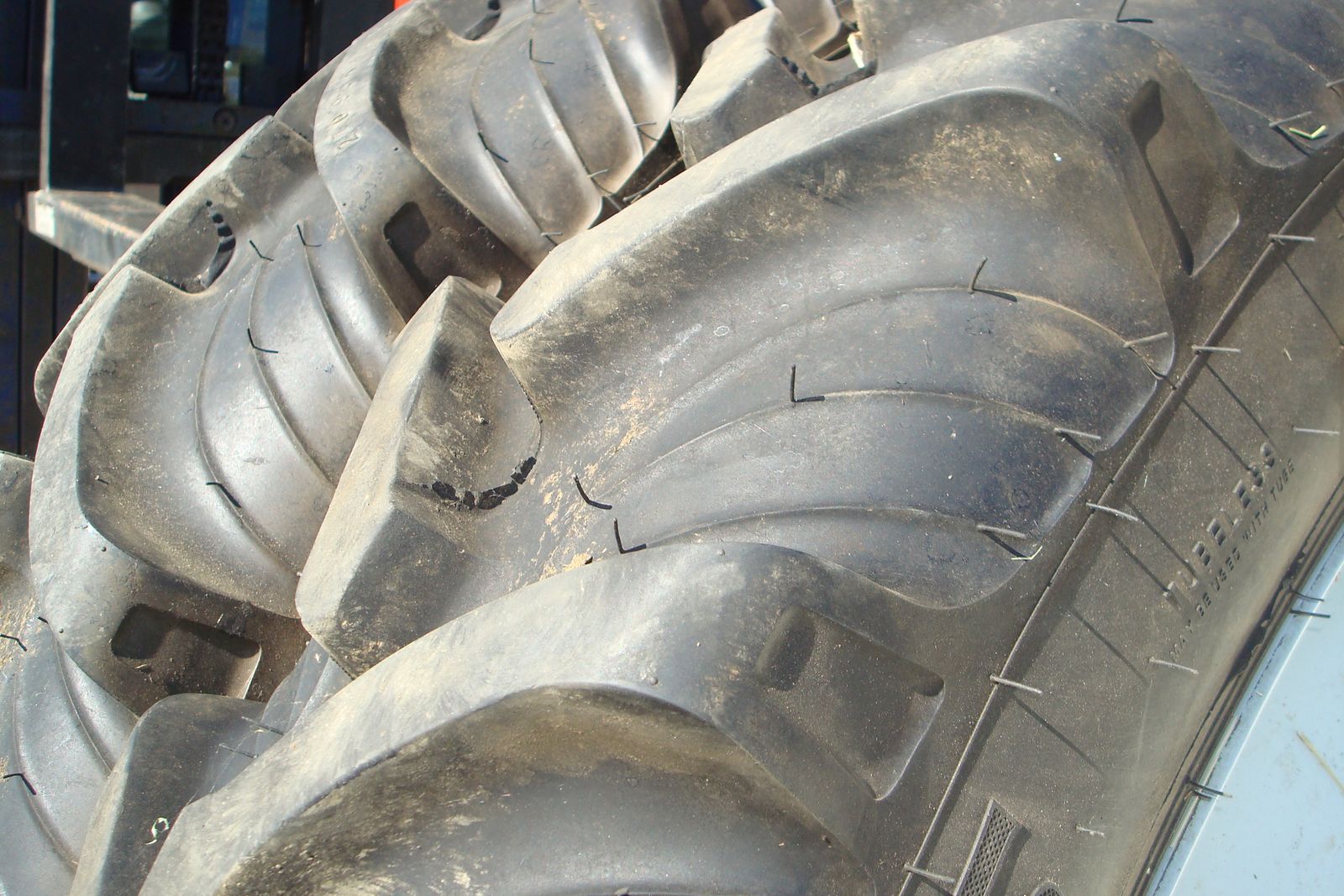 Trinker Zwillingsräder 270/95R42 3