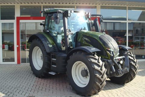 Valtra N135 HiTech