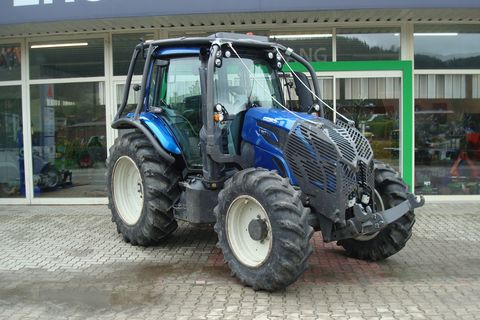 <strong>Valtra N154e Direct</strong><br />