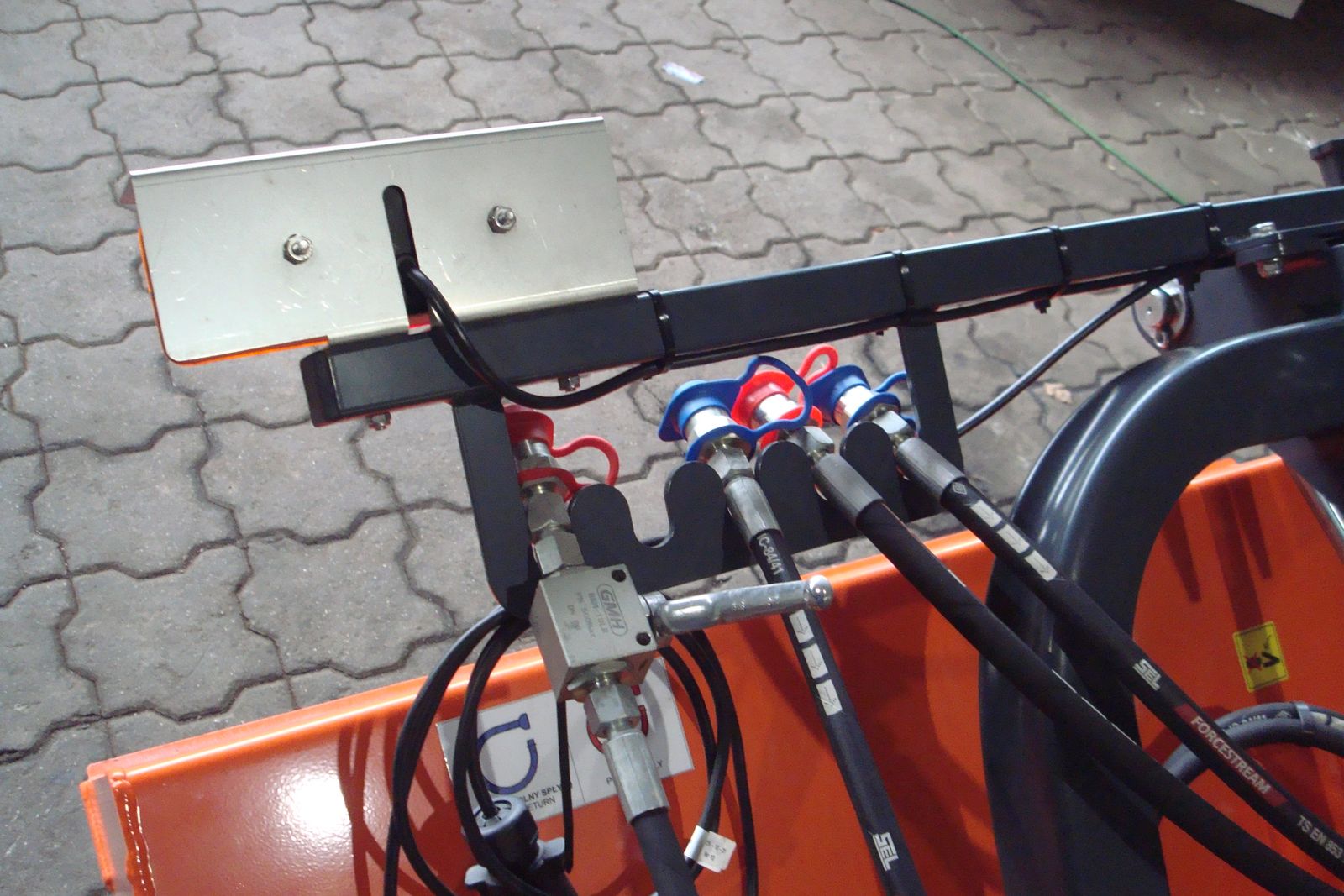 Selbstladestreuer Mini 3