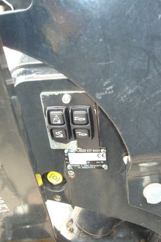 3200-ee88fc061709881800abd39f2c4f3da4-5819350