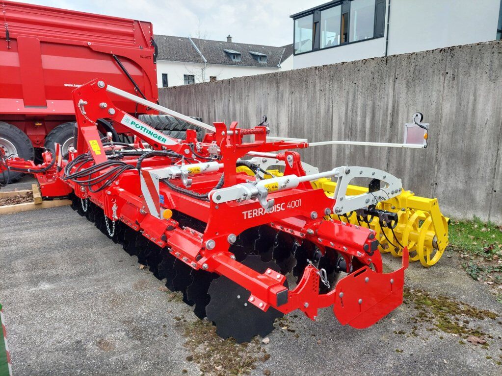 PÖTTINGER TERRADISC Kurzscheibenegge 4001 K 1