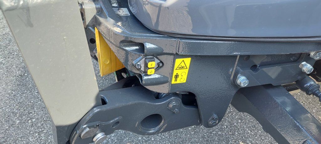 Lindner LINTRAC 95LS 2