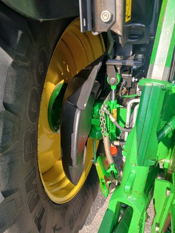 John Deere 6130R