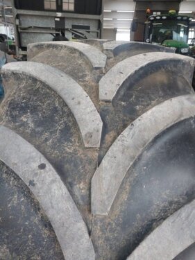 Sonstige 600/65R34