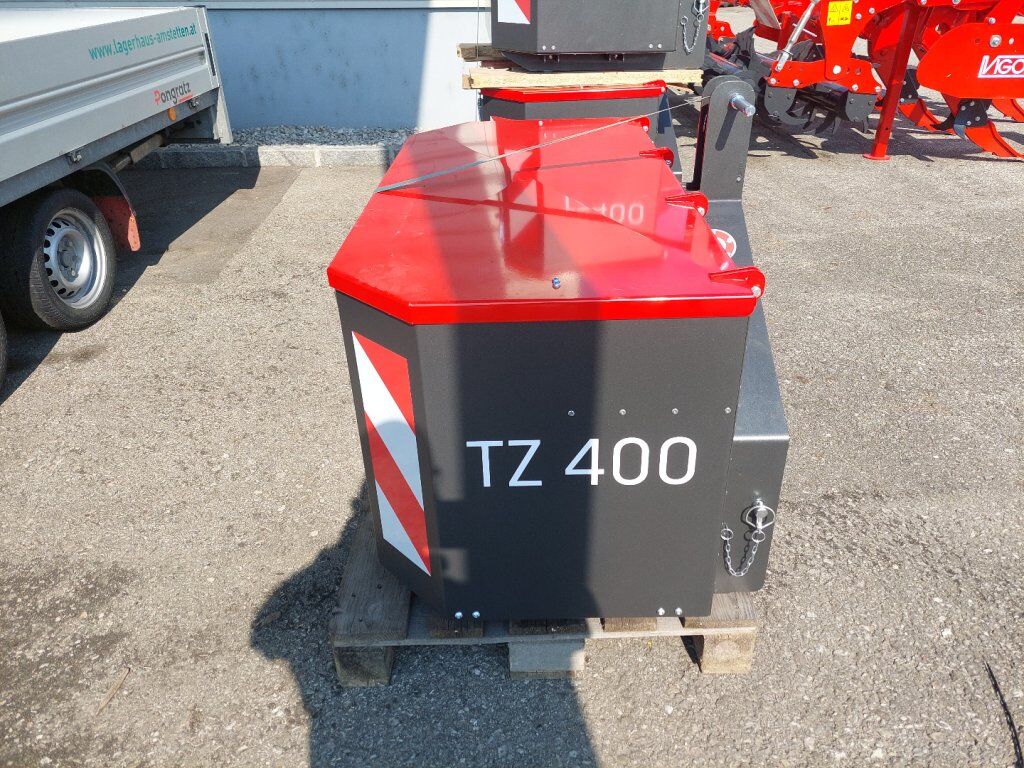 KRPAN Traktorkiste TZ 2