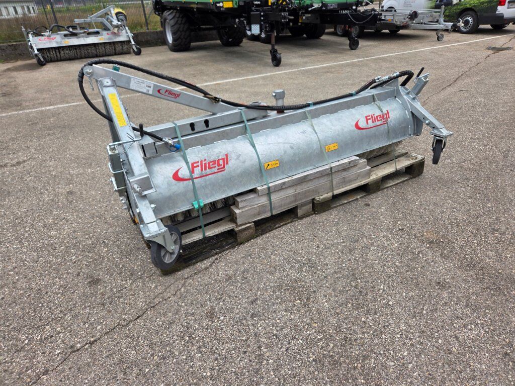FLIEGL ECONOMY 2300 2