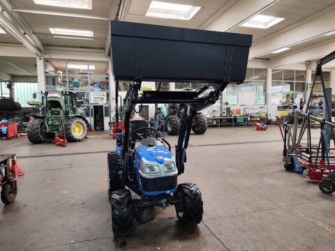 Iseki TM 3187 KOMPAKTTRAKTOR MIT FRONTLADER UND LEICHT