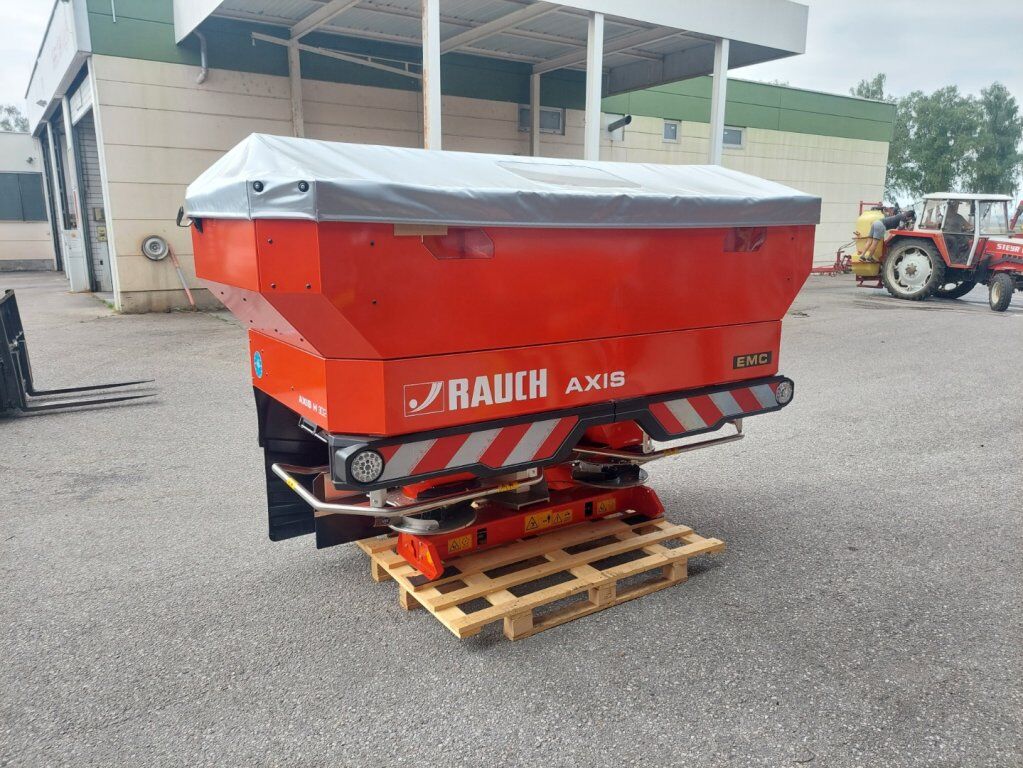DÜNGESTREUER AXIS 30.2 HEMC 1