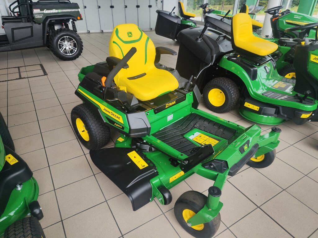 JOHN DEERE Z320 R 1