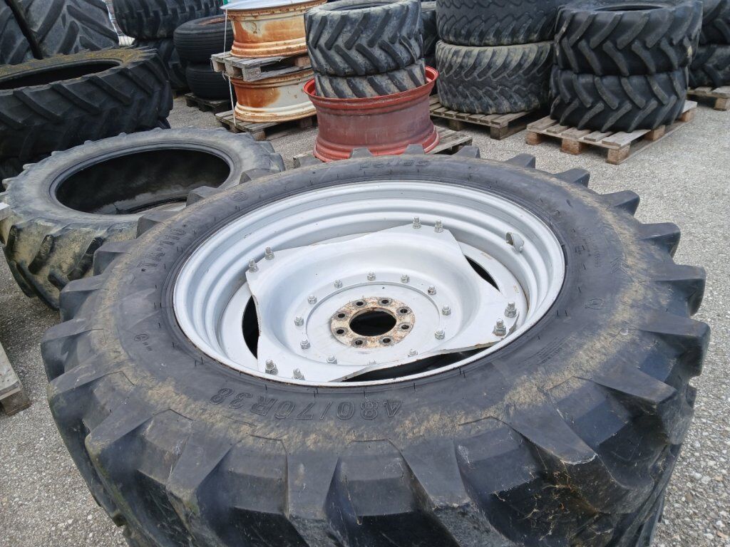 PETLAS Tratkroräder 480/70R30 1