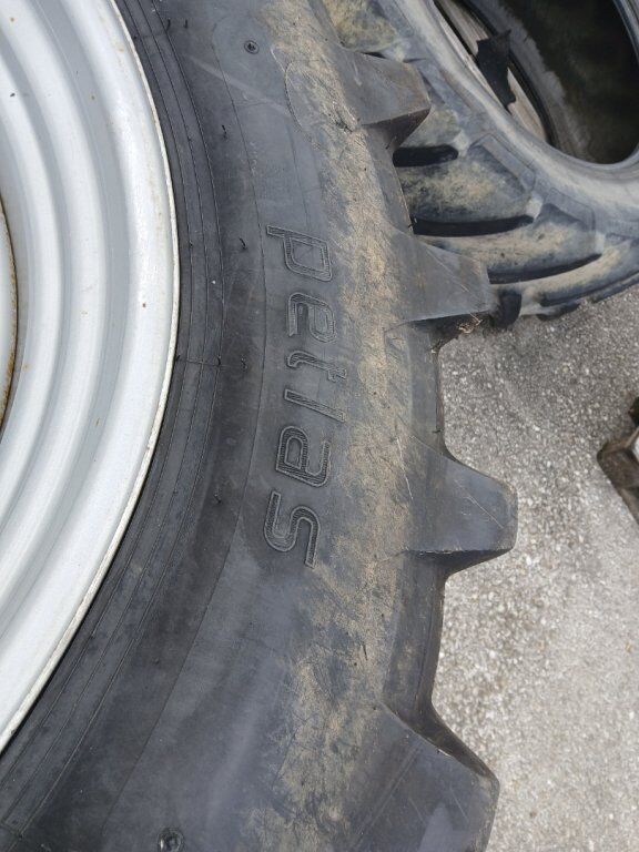 PETLAS Tratkroräder 480/70R30 3