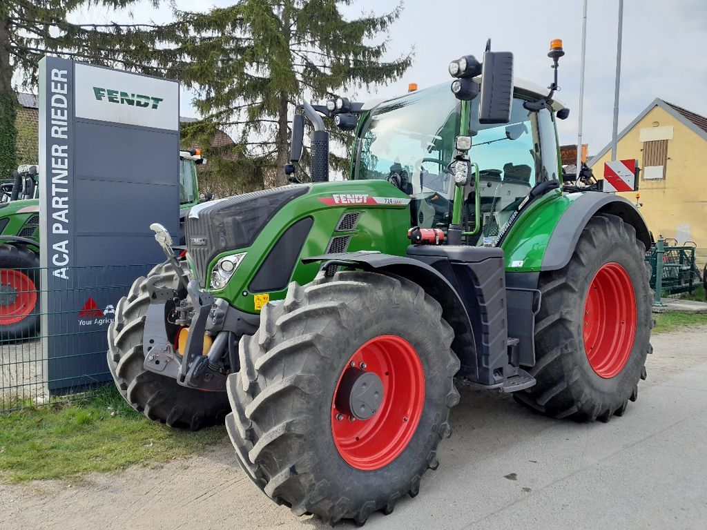 Fendt 724 Vario 2