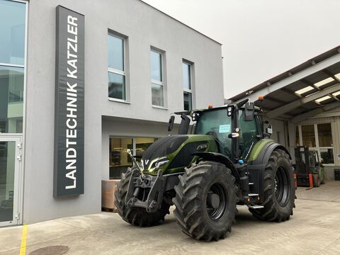 Valtra Q305
