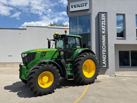 John Deere 6195M