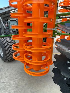 3210-976b35a280fd8457cdf59a376845377b-5871205