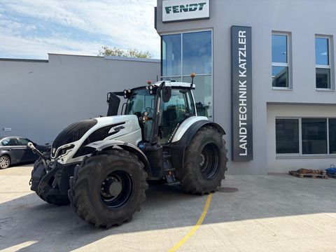 Valtra T235