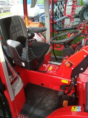 Antonio Carraro TTR 7600