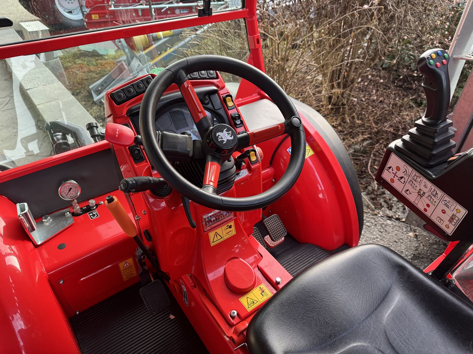 Antonio Carraro TTR 7600 Infinity 1