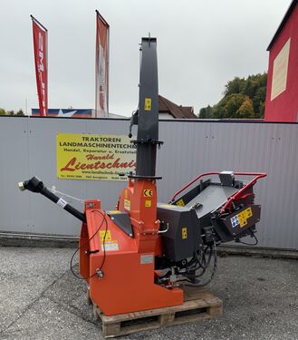 Sonstige Holzhächsler mit Einzug 180mm