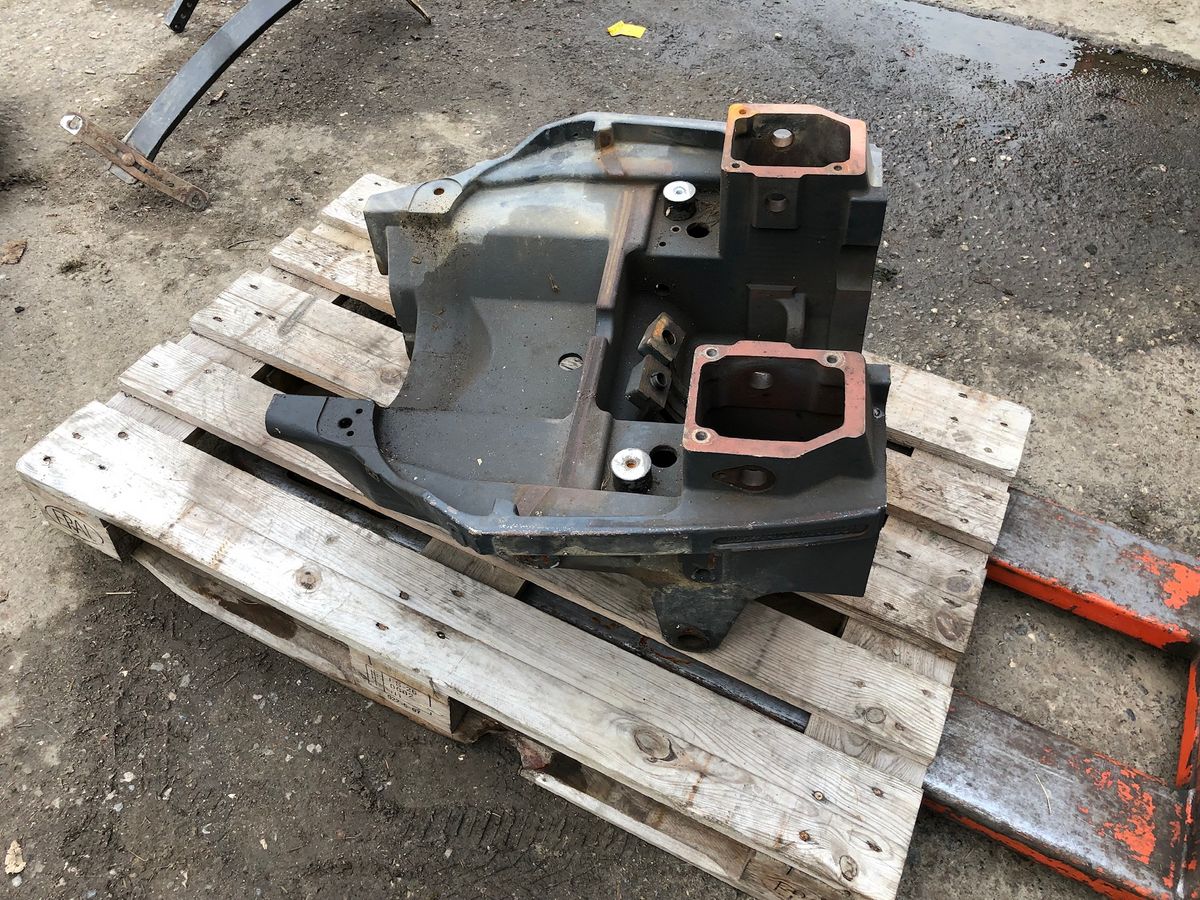 Lindner Vorderachsbock zu Lindner Geo 84-94 1