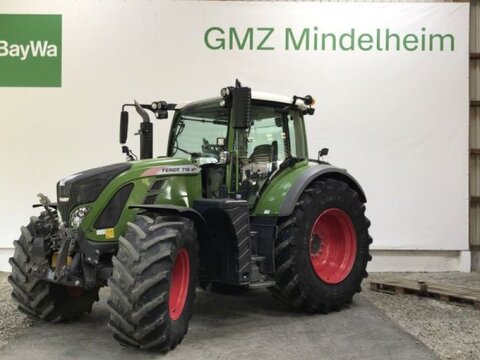 Fendt 718 VARIO S4