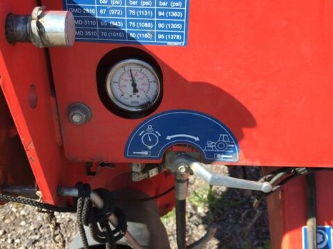 Kuhn GMD 3110 FF LIFT CONTROL 3