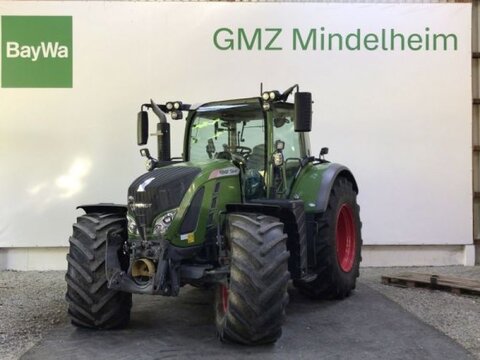 Fendt 724 VARIO S4 PROFI PLUS
