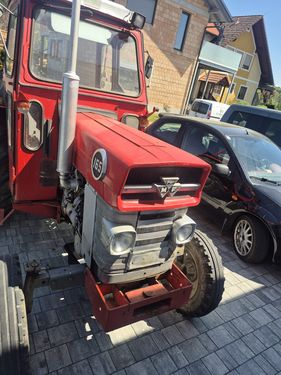 Massey Ferguson MF 165