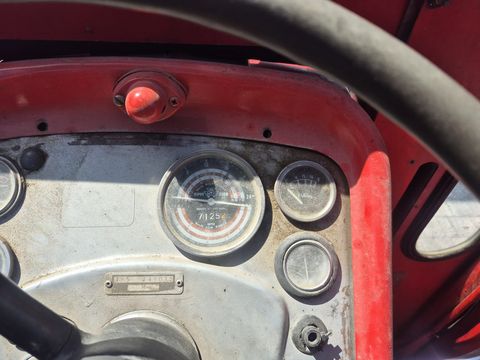 Massey Ferguson MF 165