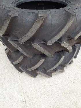 Mitas 280/70 R16