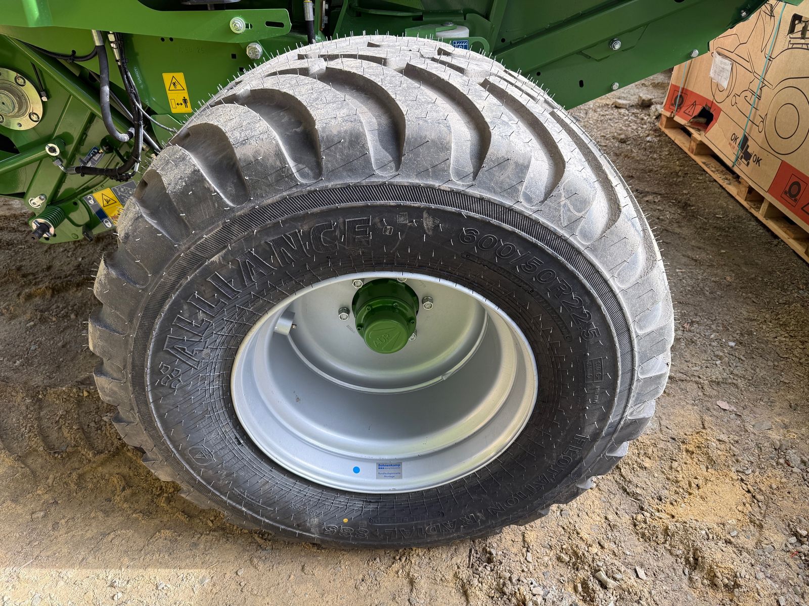 Alliance 600/50R22,5" Flotation Radioal 885 2