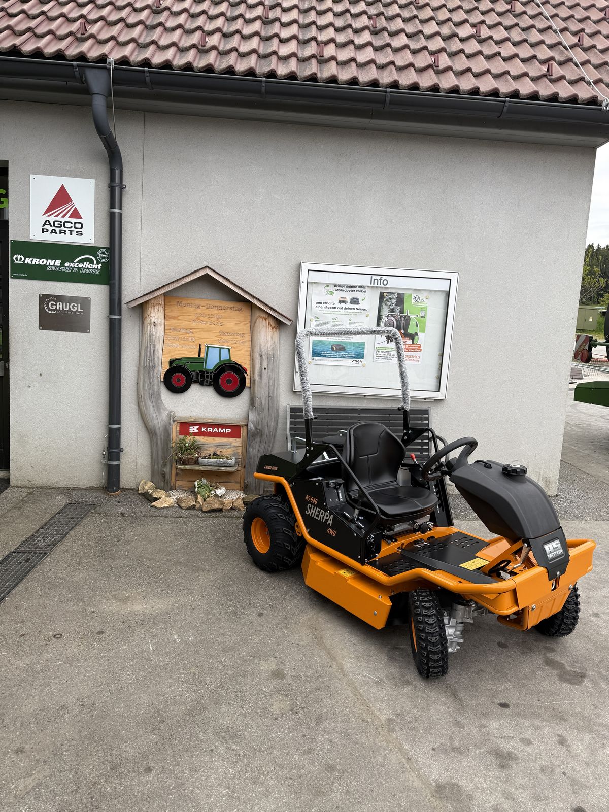 AS-Motor AS 940 Sherpa 4WD Loncin Profi-Aufsitzmäher 1