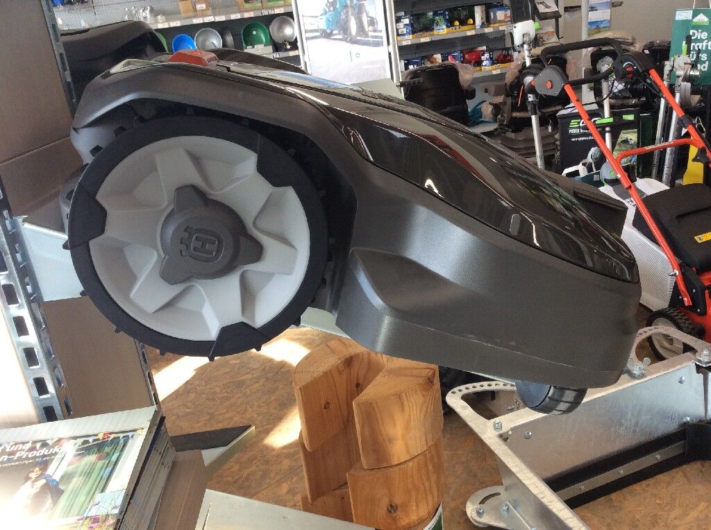 Husqvarna 310 Mark II 2