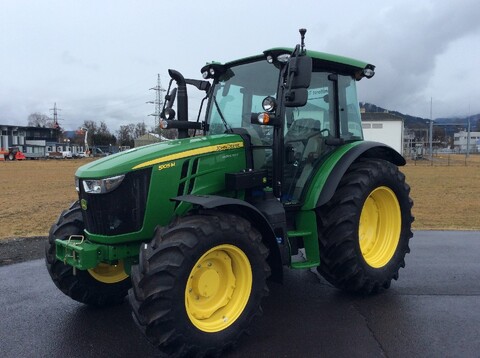 John Deere 5105 M