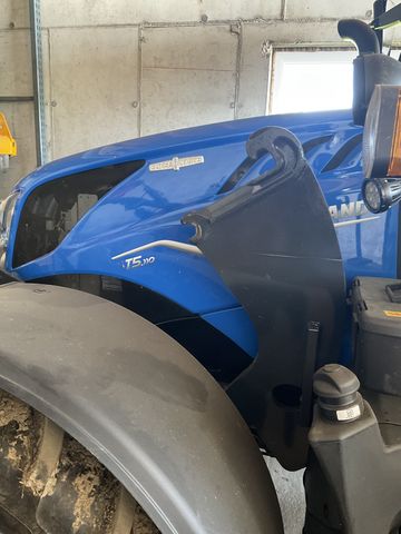 New Holland T5.110 Auto Command (Stage V)
