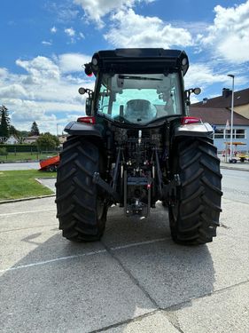 Valtra A 115