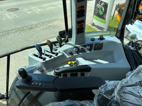 Valtra A 115