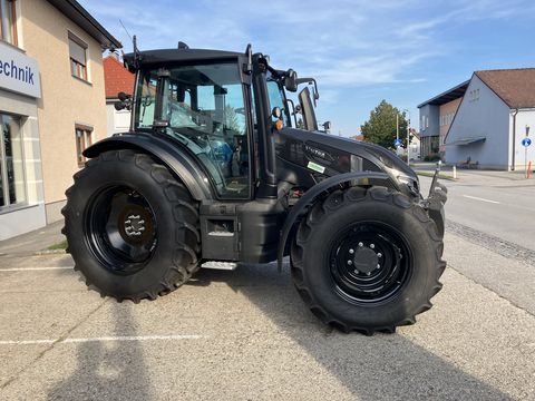 Valtra G135