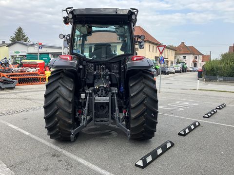 Valtra A 115