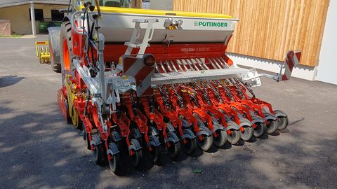 Pöttinger LION 3040 + VITASEM M3000 DD