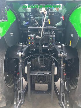 Deutz Fahr 6160 (Stage V)