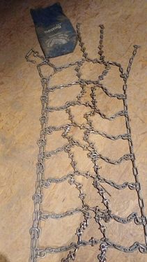 Pewag Schneeketten 360/70 R24 