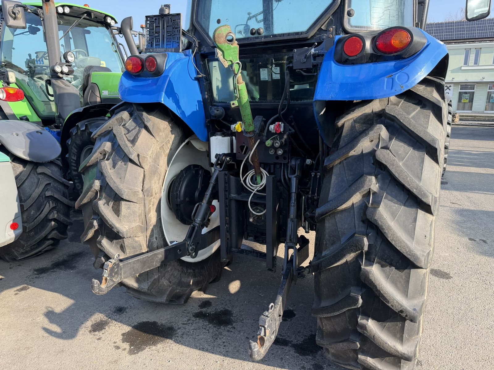 New Holland TD5.115 (Tier 4A) 3