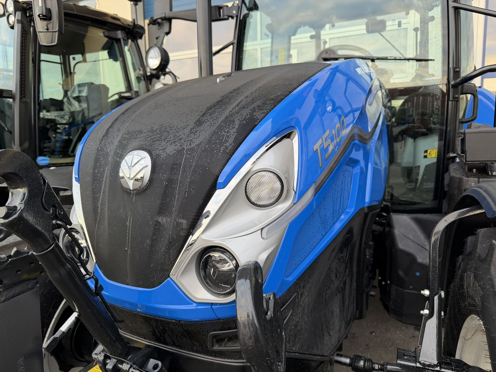 New Holland T5.100 HILO 1,5 CAB 2