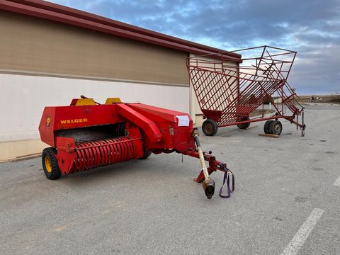 Welger AP45 mit Anhänger