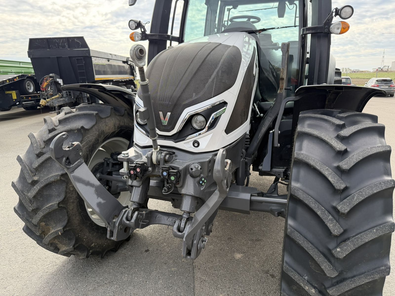 Valtra G135 ACTIVE 2